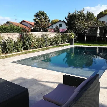 Maison Basco Landaise A 10 Kms Des Plages Holiday home *