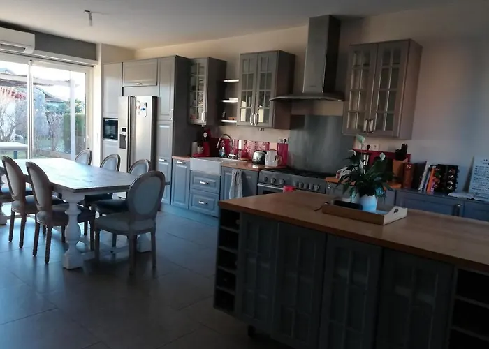 Holiday home Maison Basco Landaise A 10 Kms Des Plages *